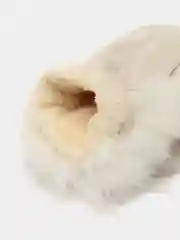 Молочный женские теплые варежки с мехом