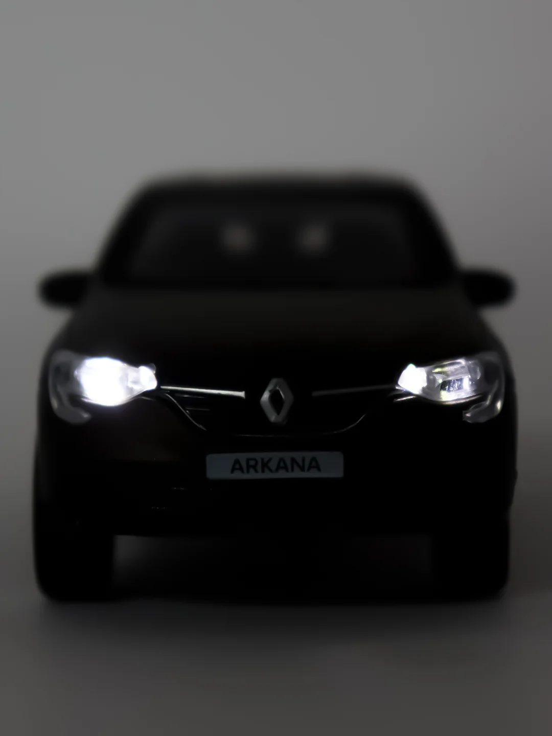 Светло-коричневый машина "RENAULT ARKANA" 12 см, Технопарк, свет звук, открываются двери и багажник, металл