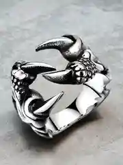 Серый металлик кольцо "Коготь", мужской перстень
