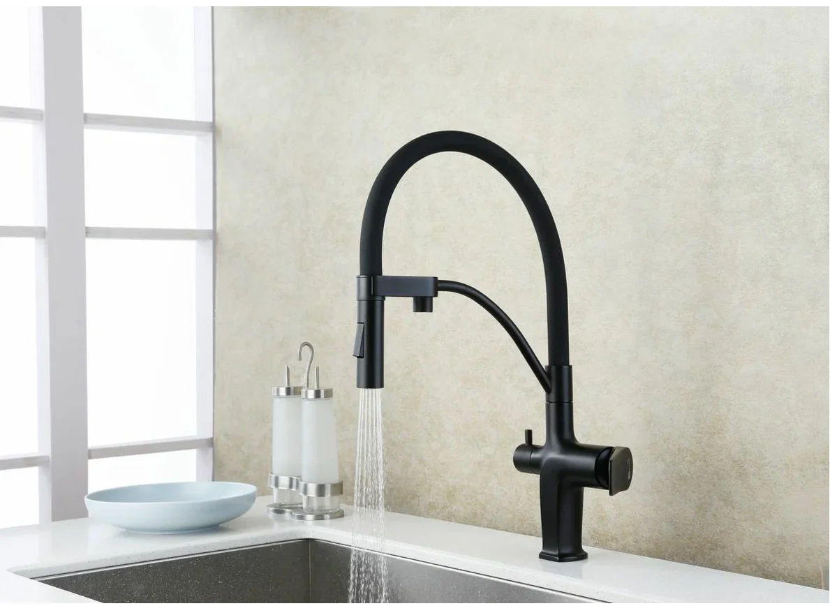 Смеситель Lemark Bronx LM3761BL, для кухни