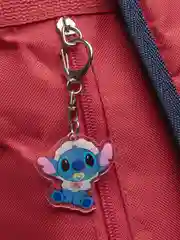Красный брелок для ключей акриловый Куроми, My Melody, Hello Kitty, двусторонний, аниме брелок