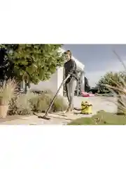 Желтый бытовой многофункциональный пылесос для дома KARCHER WD 2 Plus V-12/4/18, кабель 4м