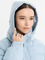 Голубой куртка женская с капюшоном
