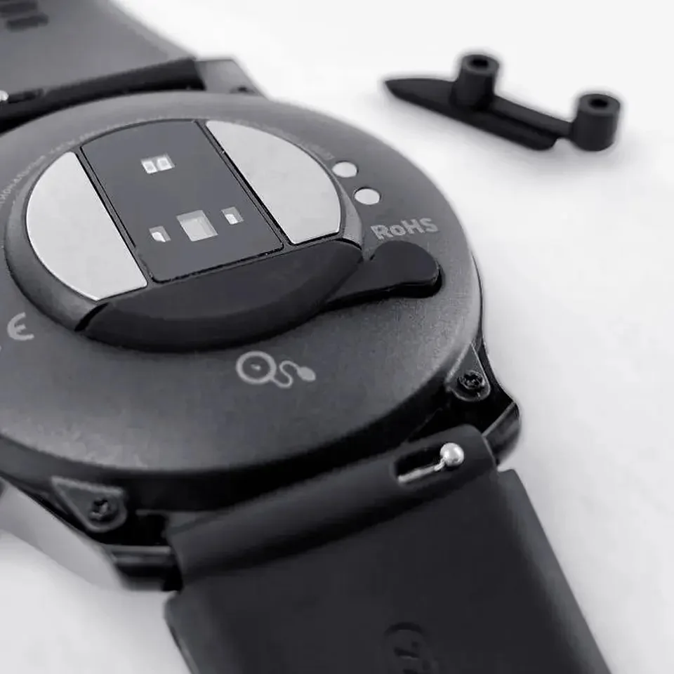 Часы с тонометром и точным измерением давления Health Watch Pro №80ME, чёрный