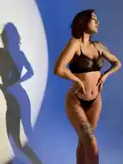 Черный женское нижнее белье без косточек, кружевное