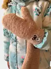 Светло-бежевый варежки детские