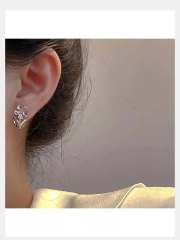 Серьги бижутерия