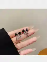 Серьги бижутерия