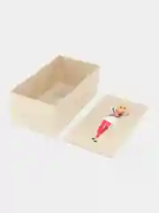 Салфетница с девушкой