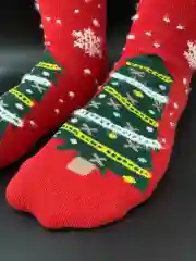 Кораллово-розовый новогодние носки мужские, женские "Дерзкий Санта", носки в подарок