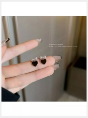 Серьги бижутерия