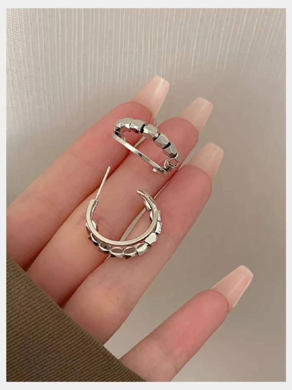 Серьги бижутерия