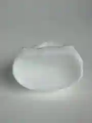 Белый сквиш хомячок с ягодкой