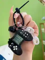 Угольный брелок "Попа кота"  для рюкзака и ключей. Брелок Тетрис mini электронная игра