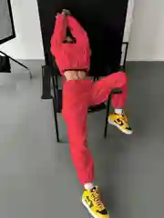 Красный костюм женский спортивный теплый флисовый плюшевый