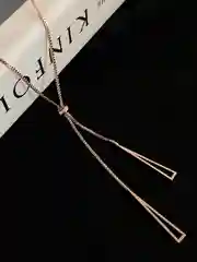 Золотой цепочка на шею с подвеской, цепочка и два треугольника