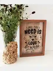 Копилка для винных пробок ALL YOU NEED IS LOVE, наклейка на стекле