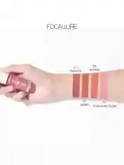 FOCALLURE Румяна жидкие Hangover Red Wine Blusher тон B01, 5 г