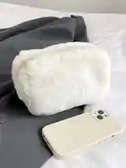 Косметичка меховая, плюшевая, большая, дорожная, объемная