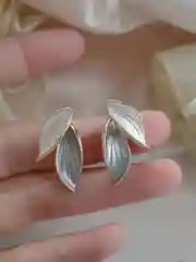 Голубой серьги гвоздики листья, сережки лепестки, женские серьги