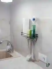 Полка для ванной комнаты и кухни, металлическая