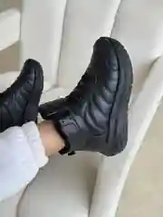 Кроссовки женские зимние