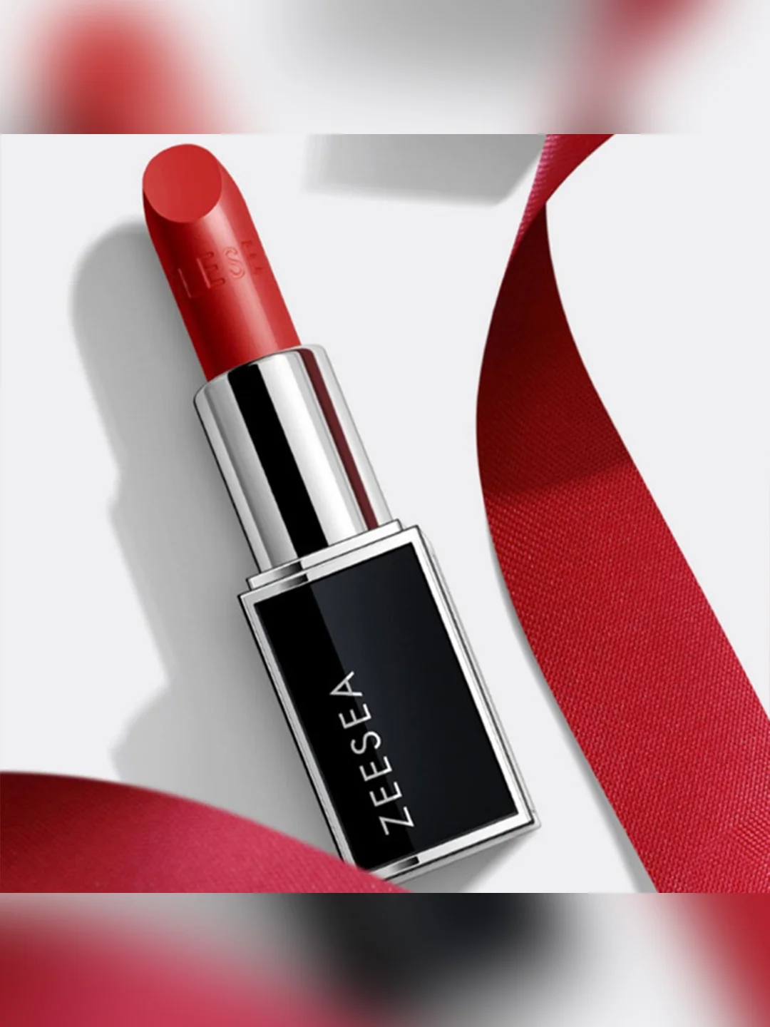ZEESEA Помада для губ увлажняющая Hydrating silky lipstick тон 810