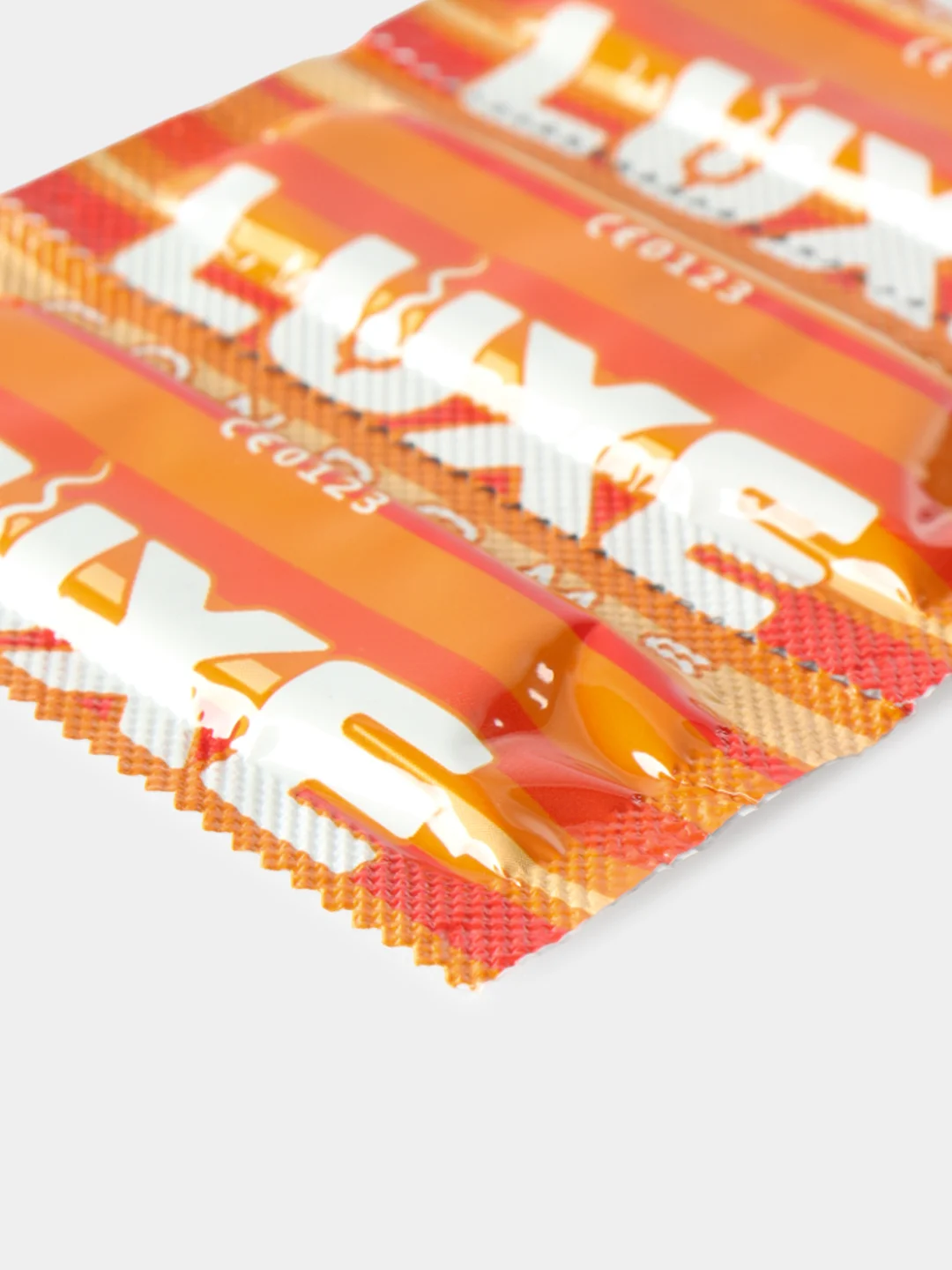 Желтый презервативы "Luxe" с разными ароматами на выбор, 3 шт