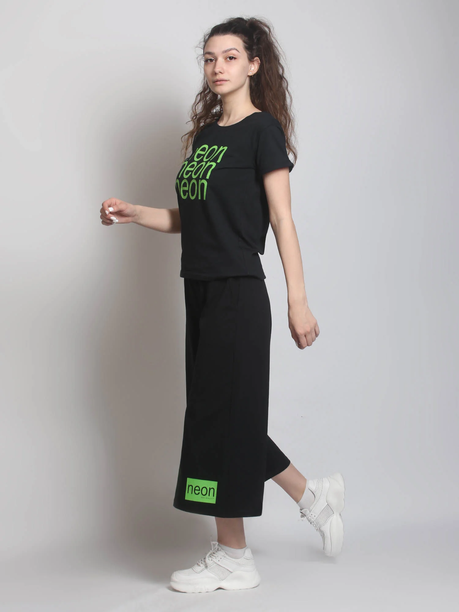 Костюм женский NEON КЛК1389П2 черный, KLERY