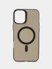 Черный чехол с магнитом на iPhone  16, 16 Pro, 16 Plus, 16 Pro Max