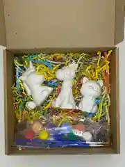 Белый новогодний подарочный набор детям.Фигурки из гипса для раскрашивания с красками
