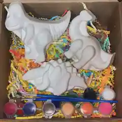 Синий новогодний подарочный набор детям.Фигурки из гипса для раскрашивания с красками