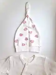 Белый комбинезон для новорожденных