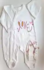 Розовый комбинезон для новорожденных