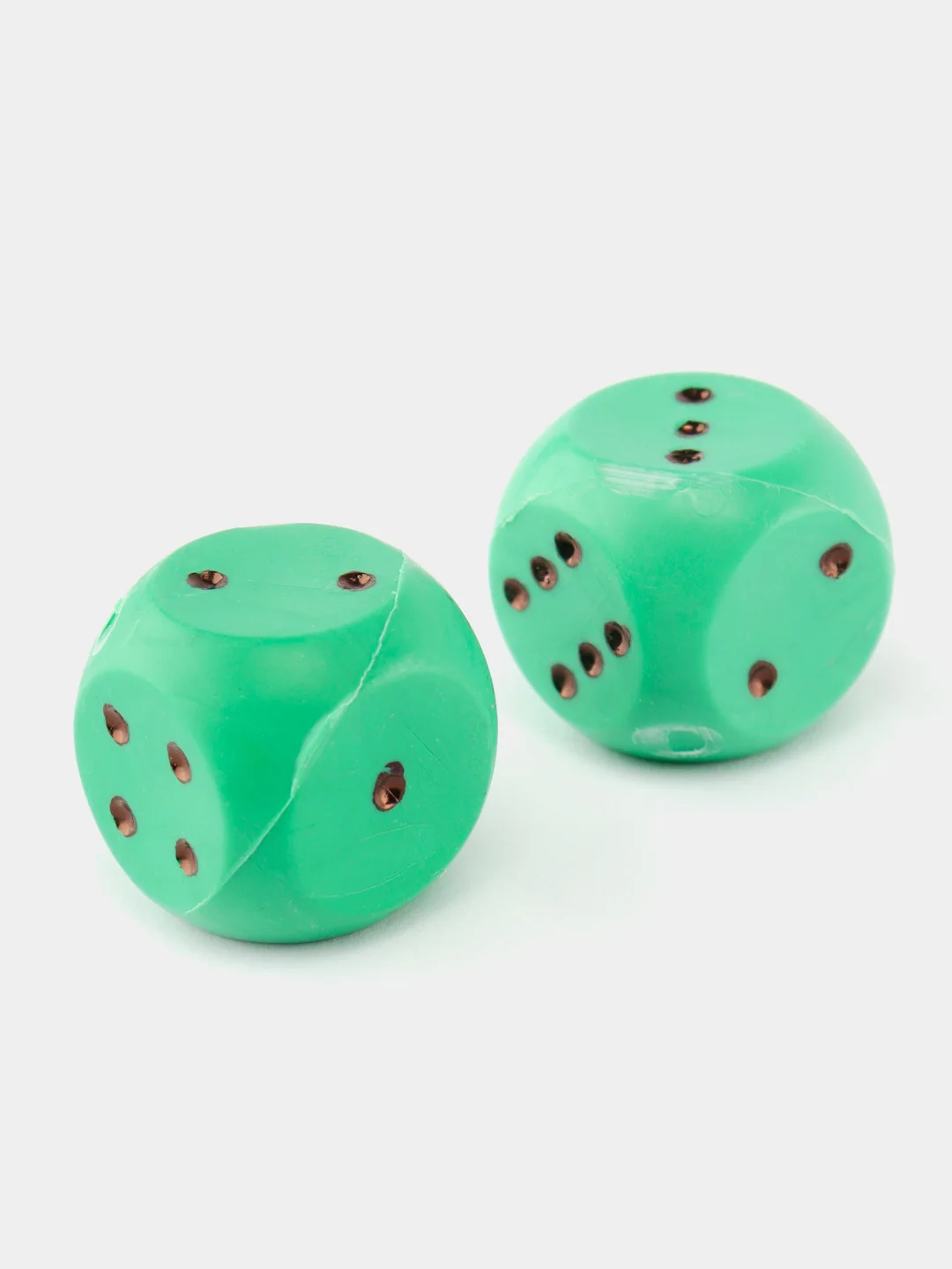 Зеленый кубик игральный (игральные кости), Цветной