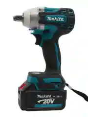 Синий гайковерт Makita аккумуляторный бесщеточный, 20V  с набором насадок