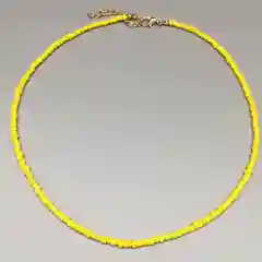 Желтый чокер на шею из бисера