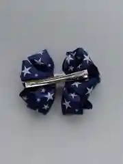 Бантик синий со звездами ,1 шт,на заколке