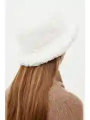 Белый шляпа женская