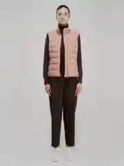 Розовый утепленный женский жилет