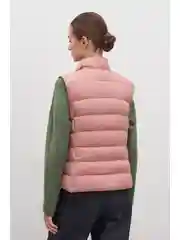 Розовый утепленный женский жилет