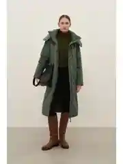 Зеленый пуховое пальто из хлопка с капюшоном