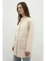Утепленное стеганое пальто