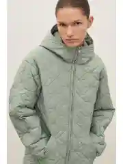 Зеленый полупальто утепленное с капюшоном