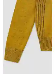 Желтый джемпер прямого силуэта с шерстью