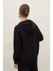 Черный худи с капюшоном