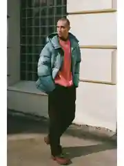 Коралловый джемпер прямого силуэта с шерстью