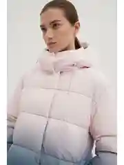 Розовый пальто утепленное с утиным пухом