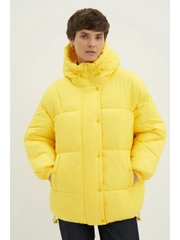 Куртка oversize силуэта с капюшоном