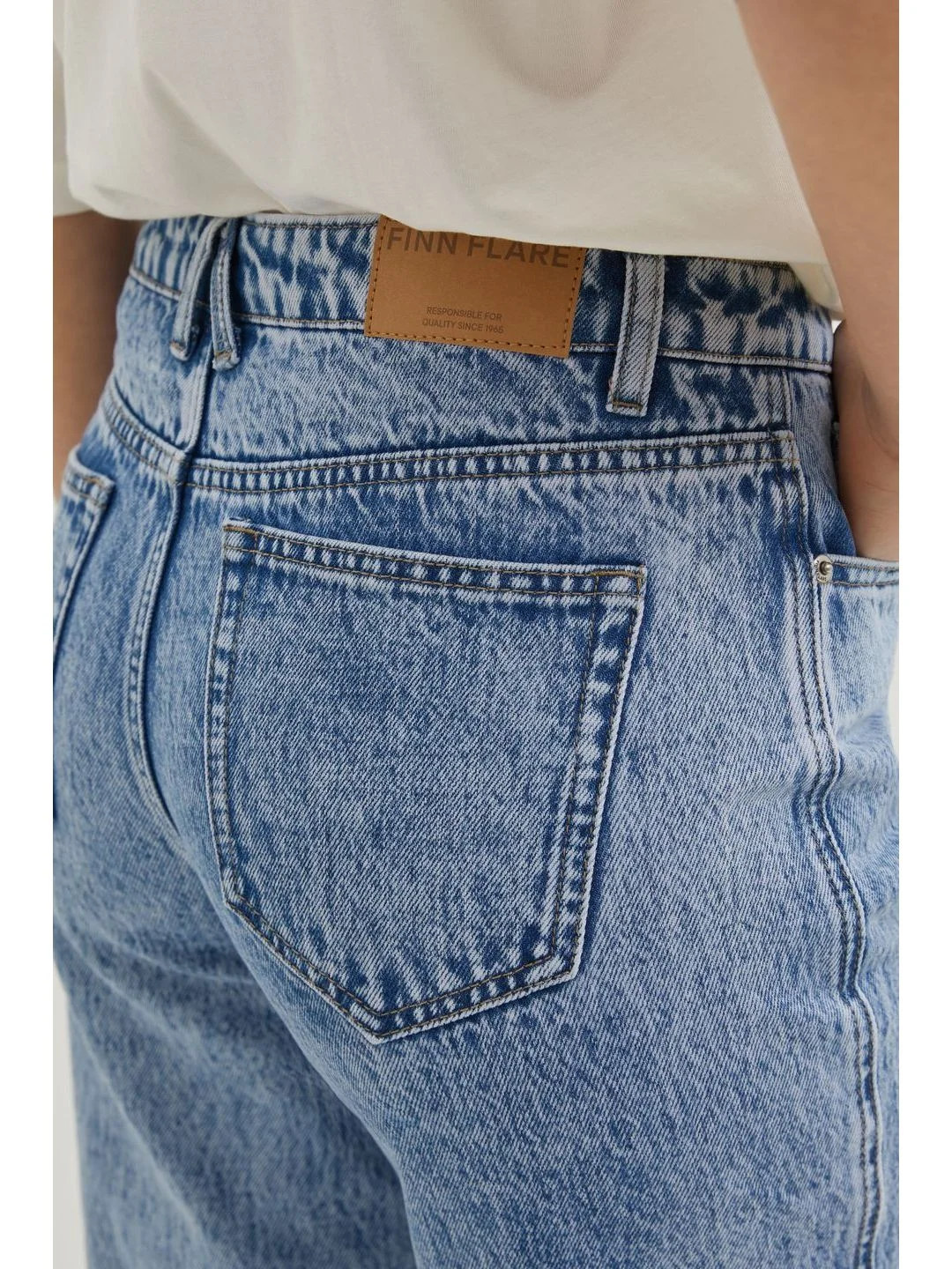 Голубой джинсы straight fit женские